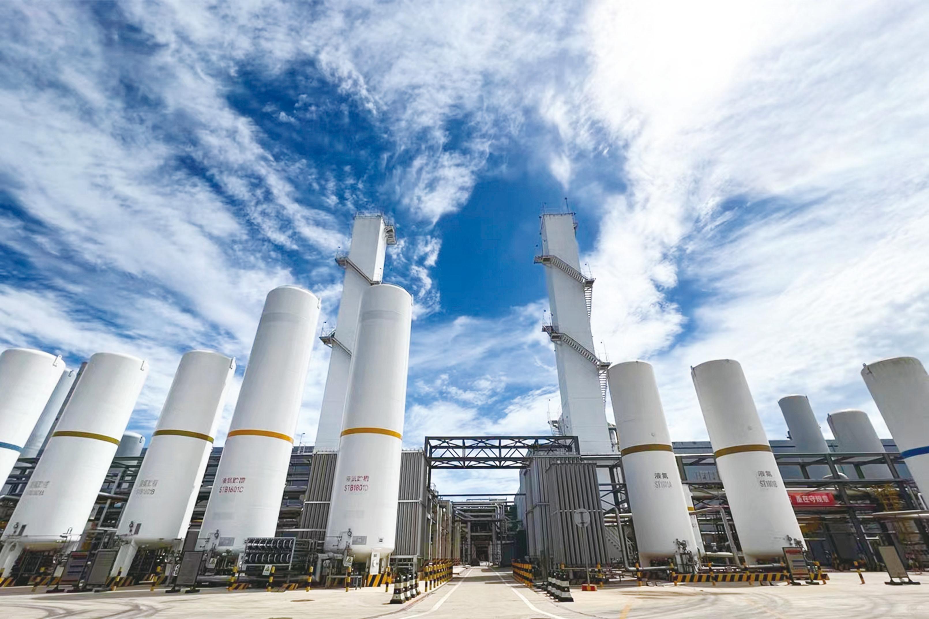 “兩高”行(háng)業核查組(zu)到海灣化(hua)學核查指(zhǐ)導